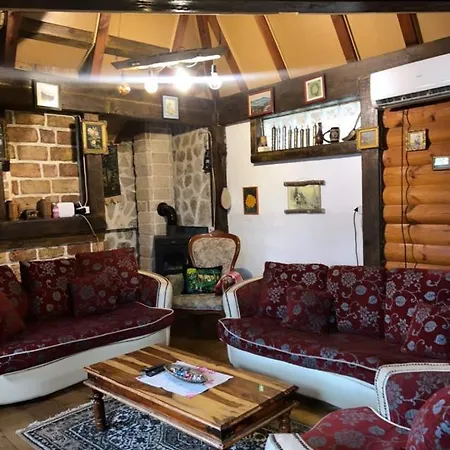 Etno Oaza Near Airport Chalet Sarajevo